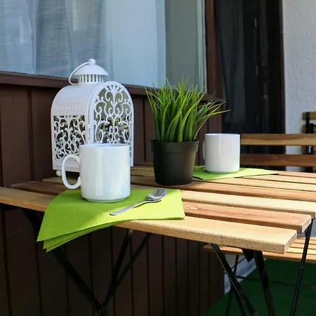 Green Wall Apartment Kaprun *