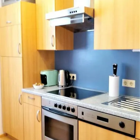 Apartment Green Wall Apartment Kaprun