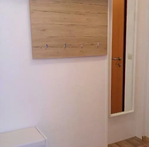 Green Wall Apartment Kaprun Appartement *